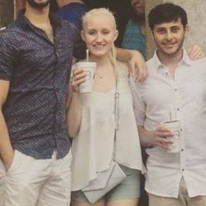 ✨Forever 21 White Flowy Sheer Tank with Lace Racerback Straps Size Small (S)✨